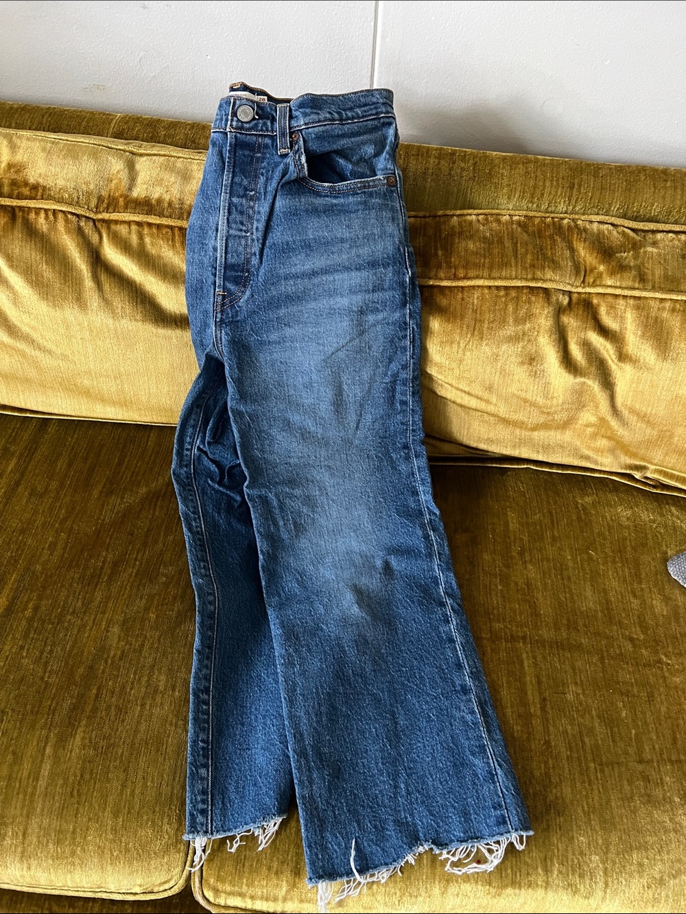 Levi's Ribcage Straight Blue High-Rise Jeans with Raw Hem Women’s size 28 - Picture 10 of 11